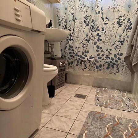 Edin Apartment